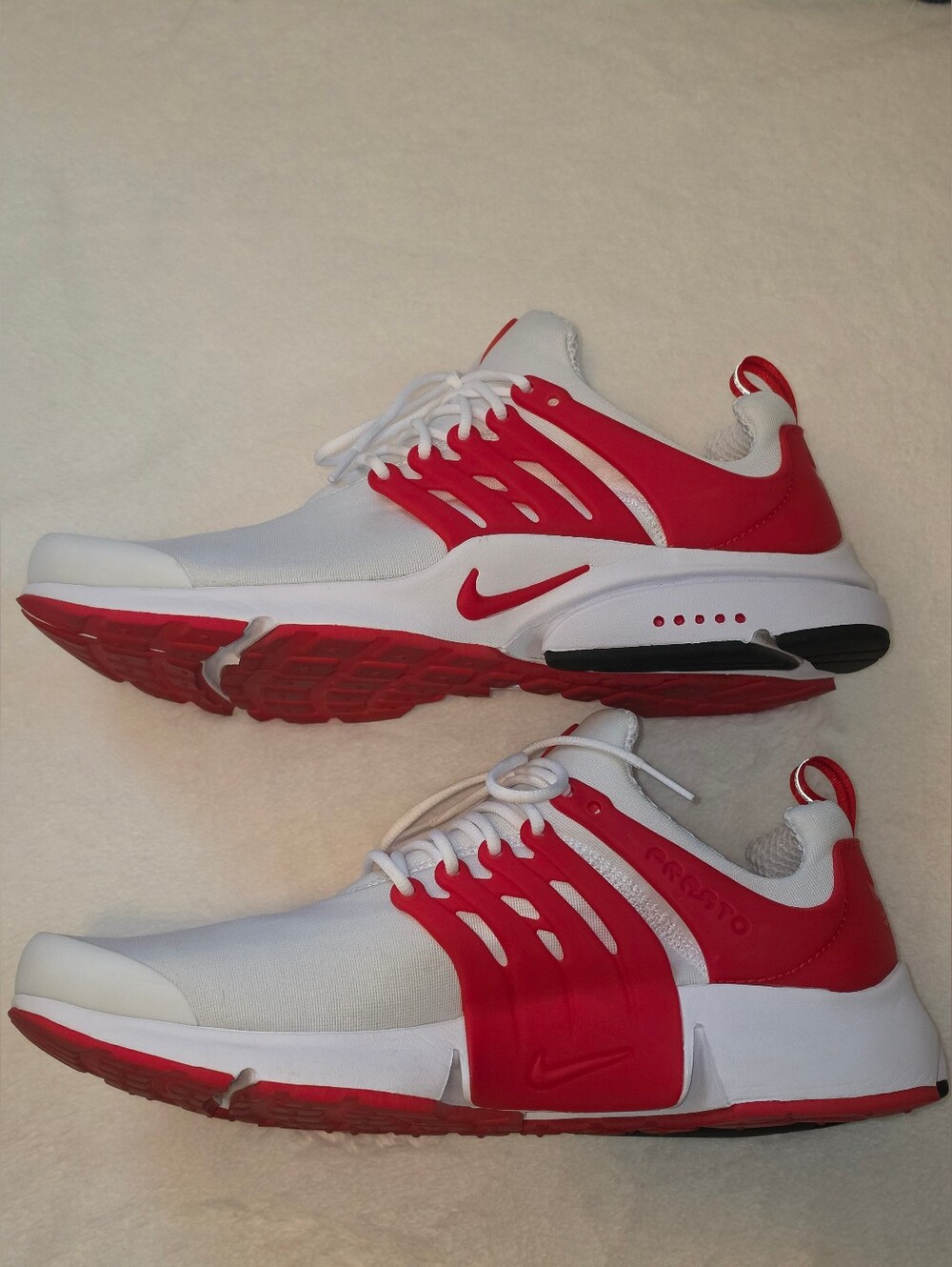 Nike Air Presto White Red Sneakers Men's Size 11 Running Shoes